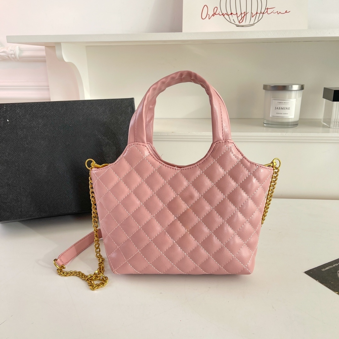 #350 Women's New Temperament Joker Metal Chain Rhombic Cross-body Bag Handbag
