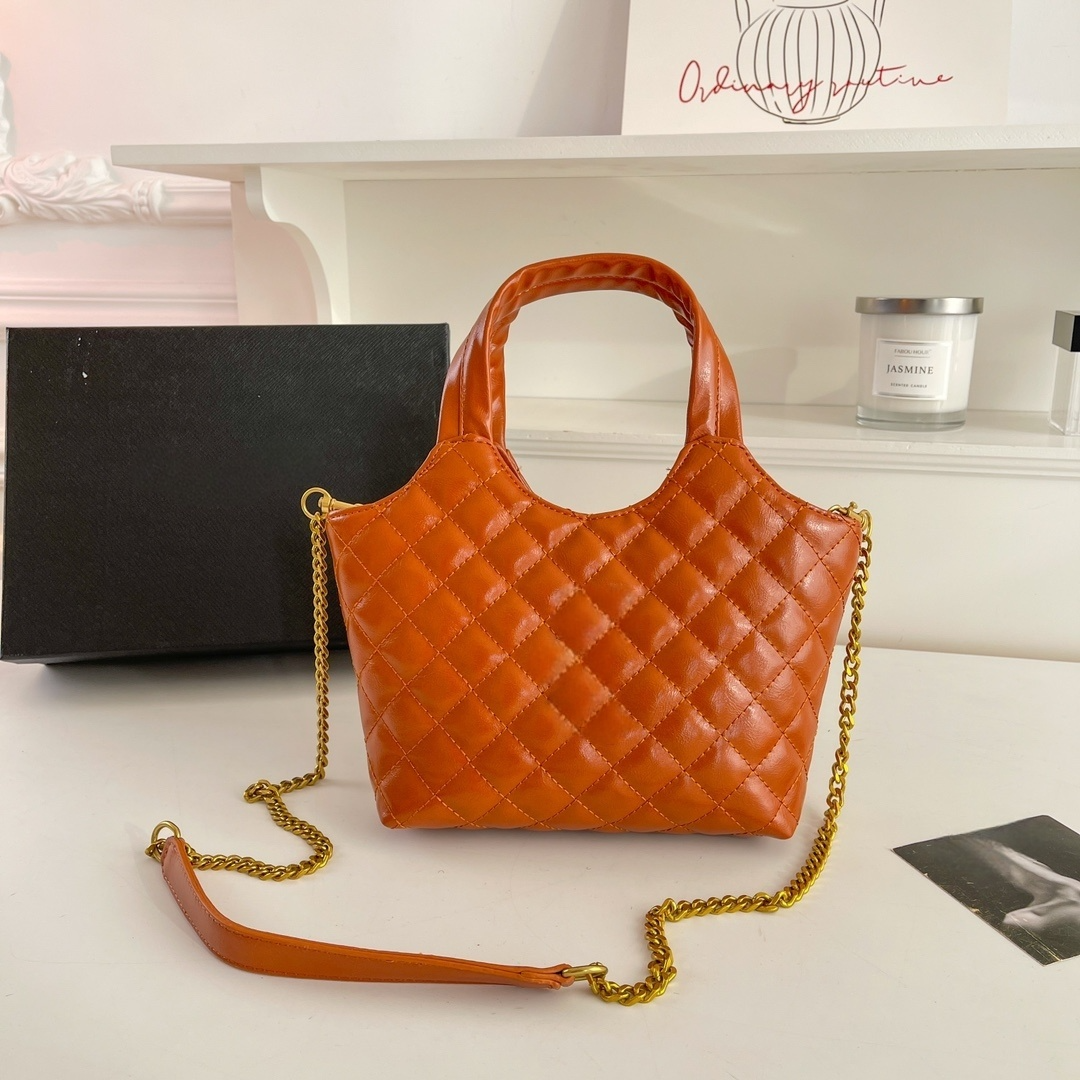 #350 Women's New Temperament Joker Metal Chain Rhombic Cross-body Bag Handbag
